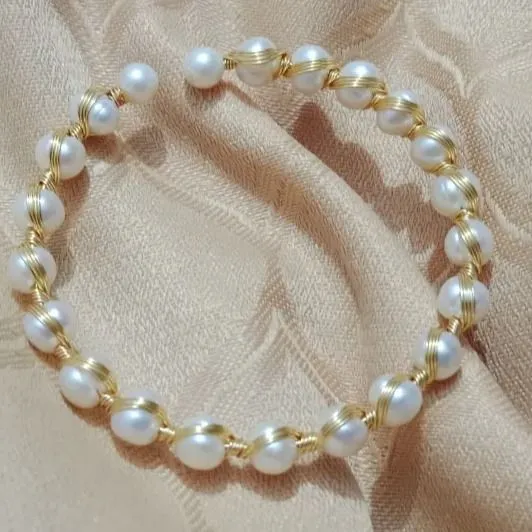 Pearl Adjustable Breslate