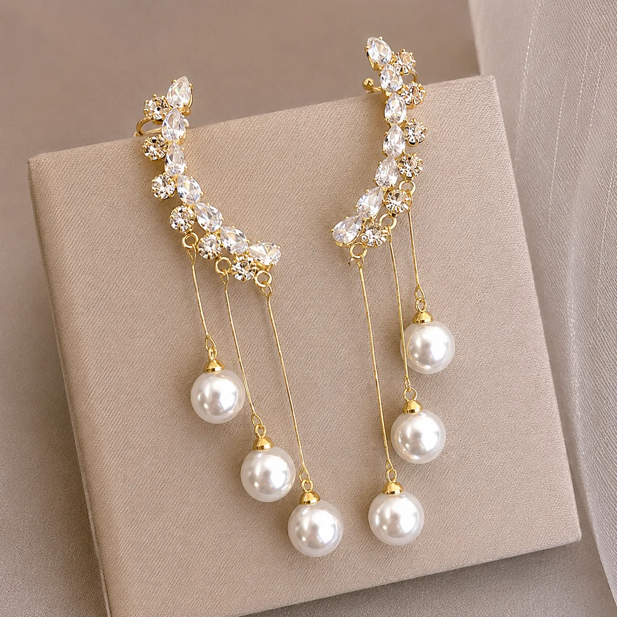 Trendy New Tassel Long Pearl Drop Earrings for Girls Simple Top Set - Fashionable Earrings for Women