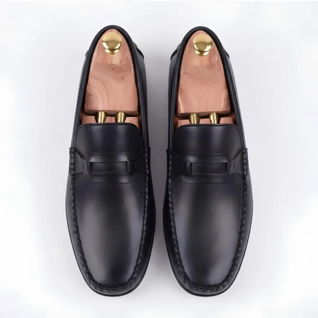 Premium Leather Square Moccasin in Black adds a smart touch to casual outfits. Pair it with jeans or chinos for a clean look on everyday outings.