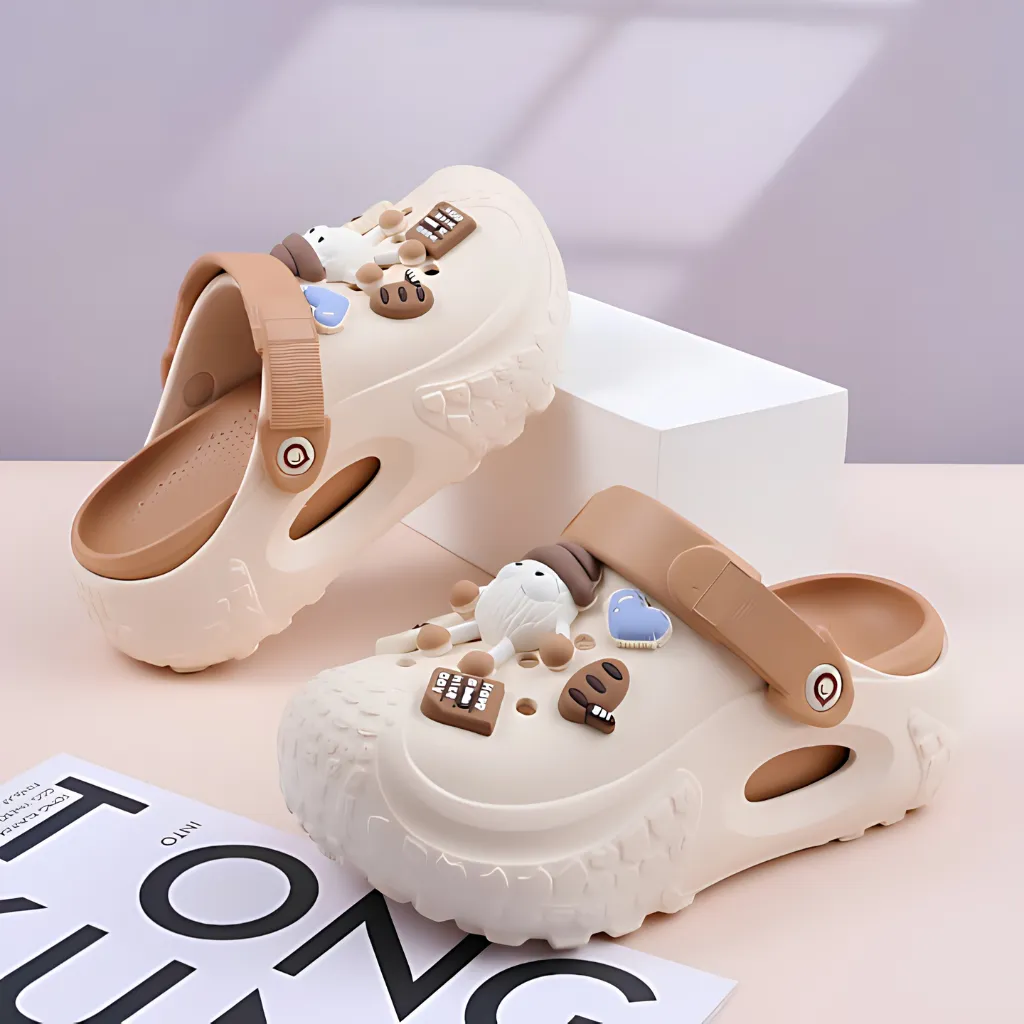Classic Foam Rubber Side Beach Slippers Garden Women Clogs - Beige