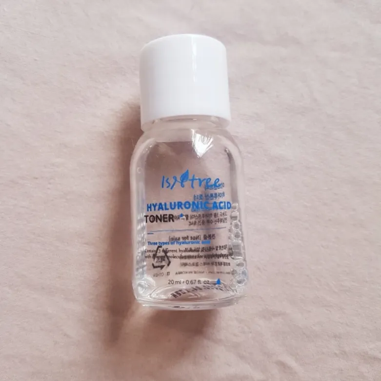 ISNTREE HYALURONIC ACID TONER – MINI (20ML)