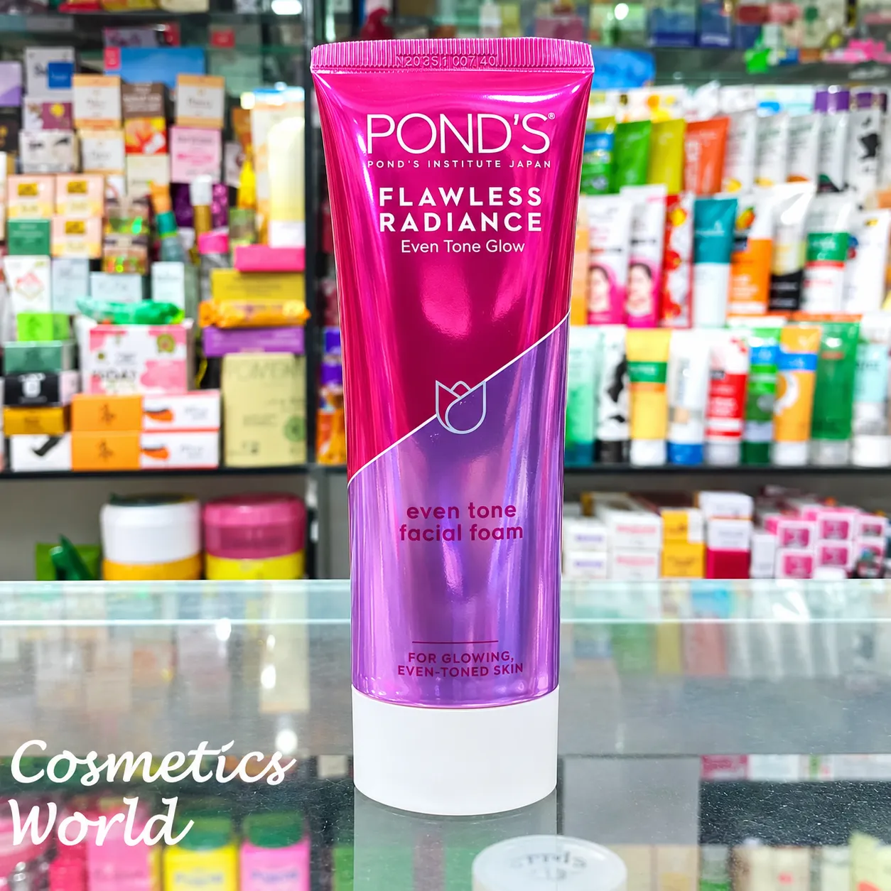 Flawless Radiance Even Tone Facial Foam 100g