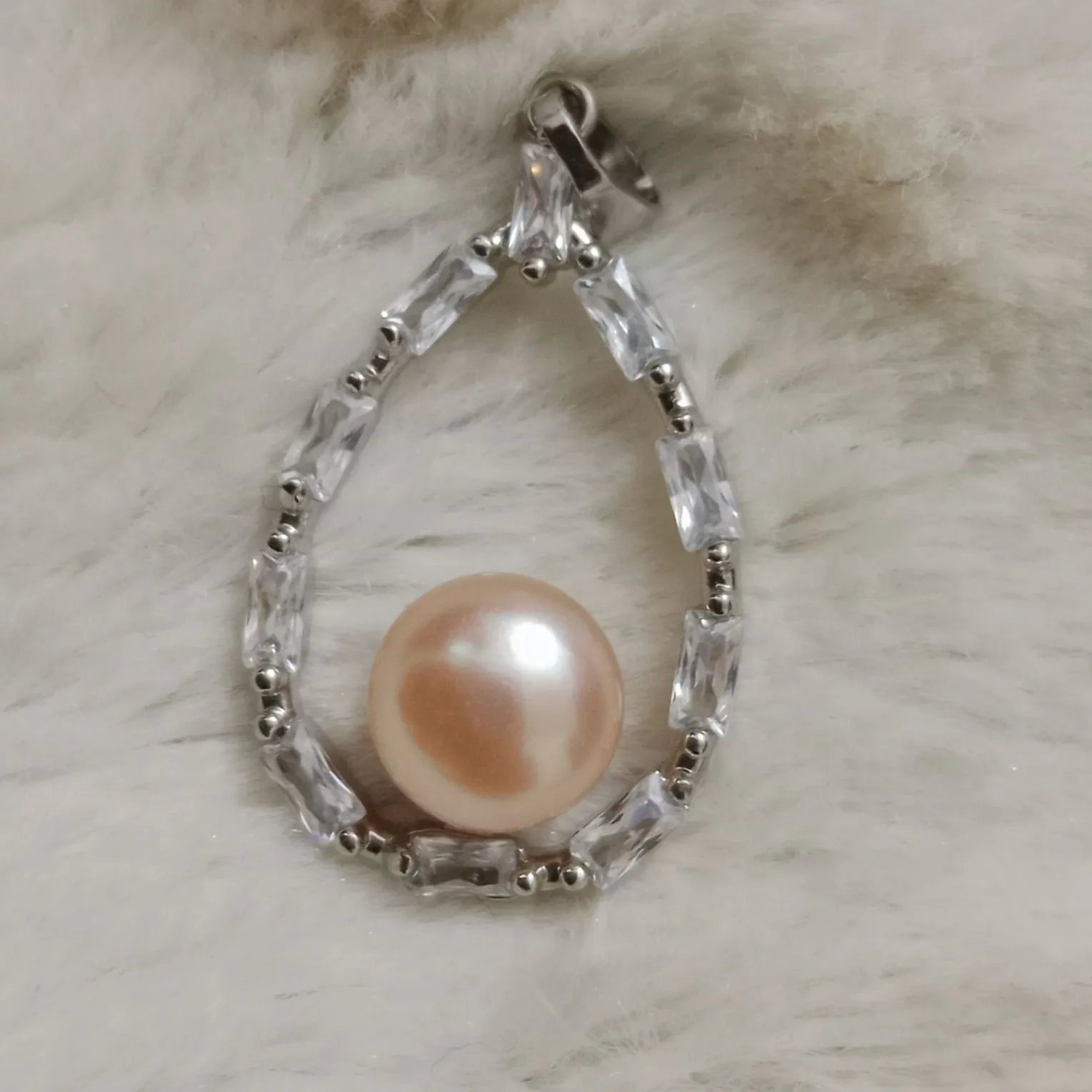 Pearl Locket For women