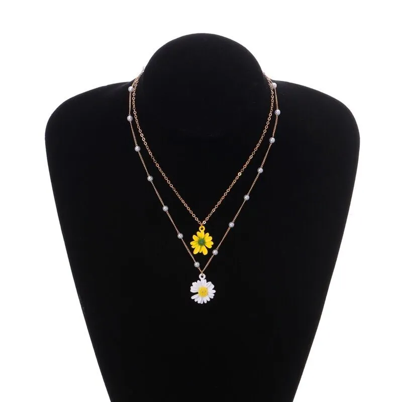 Daisy Pearl Chain Collar Necklace Layered Pearl Flower Pendant Necklace