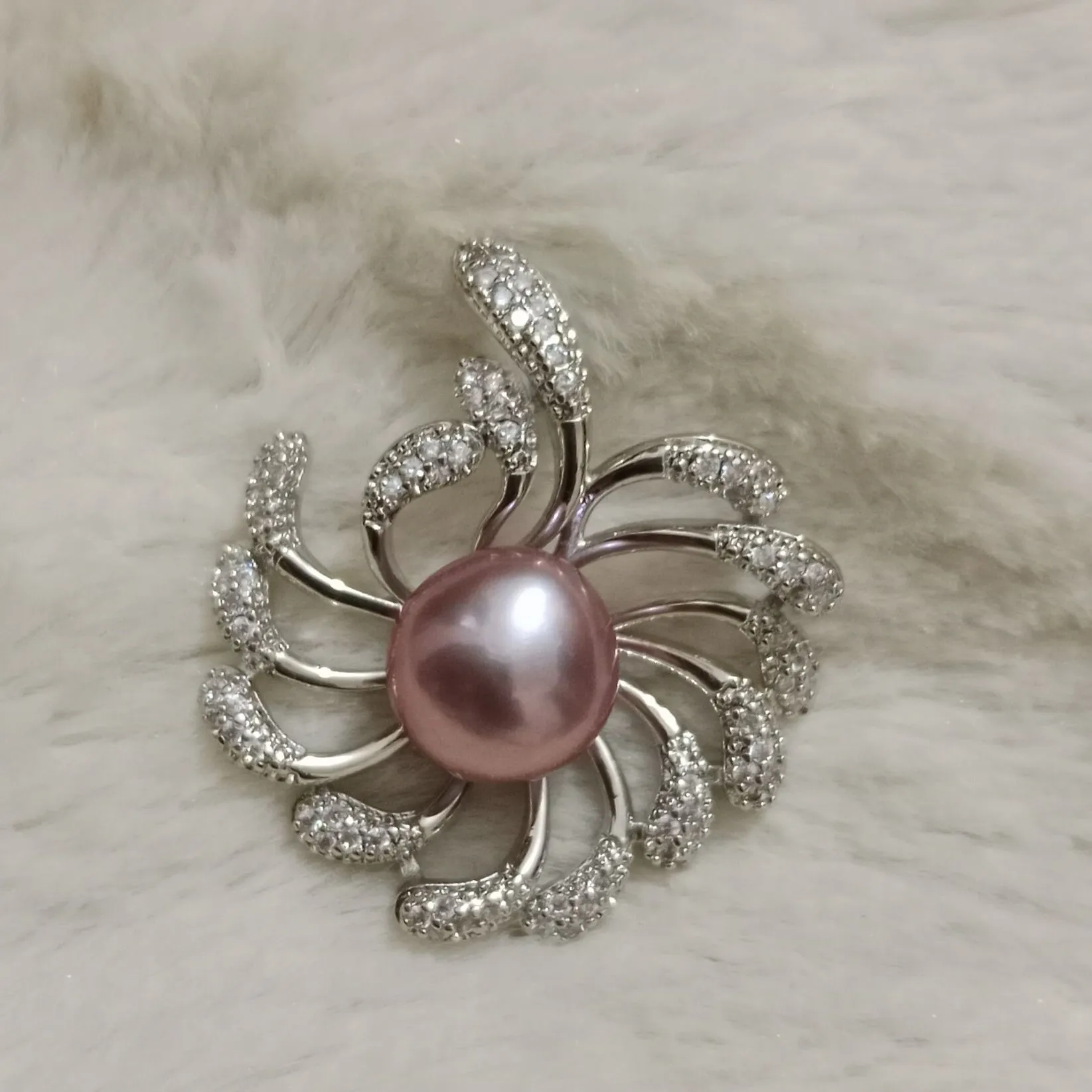 Pearl Locket
