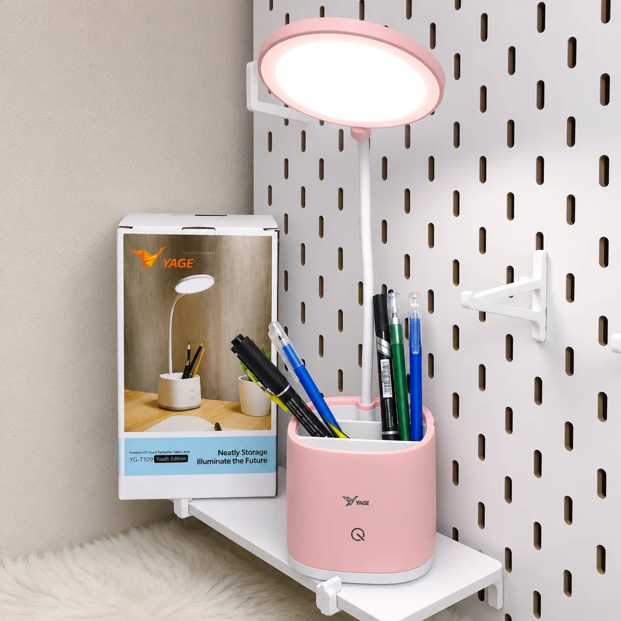 YAGE Rechargeable Pink Color Table Lamp
