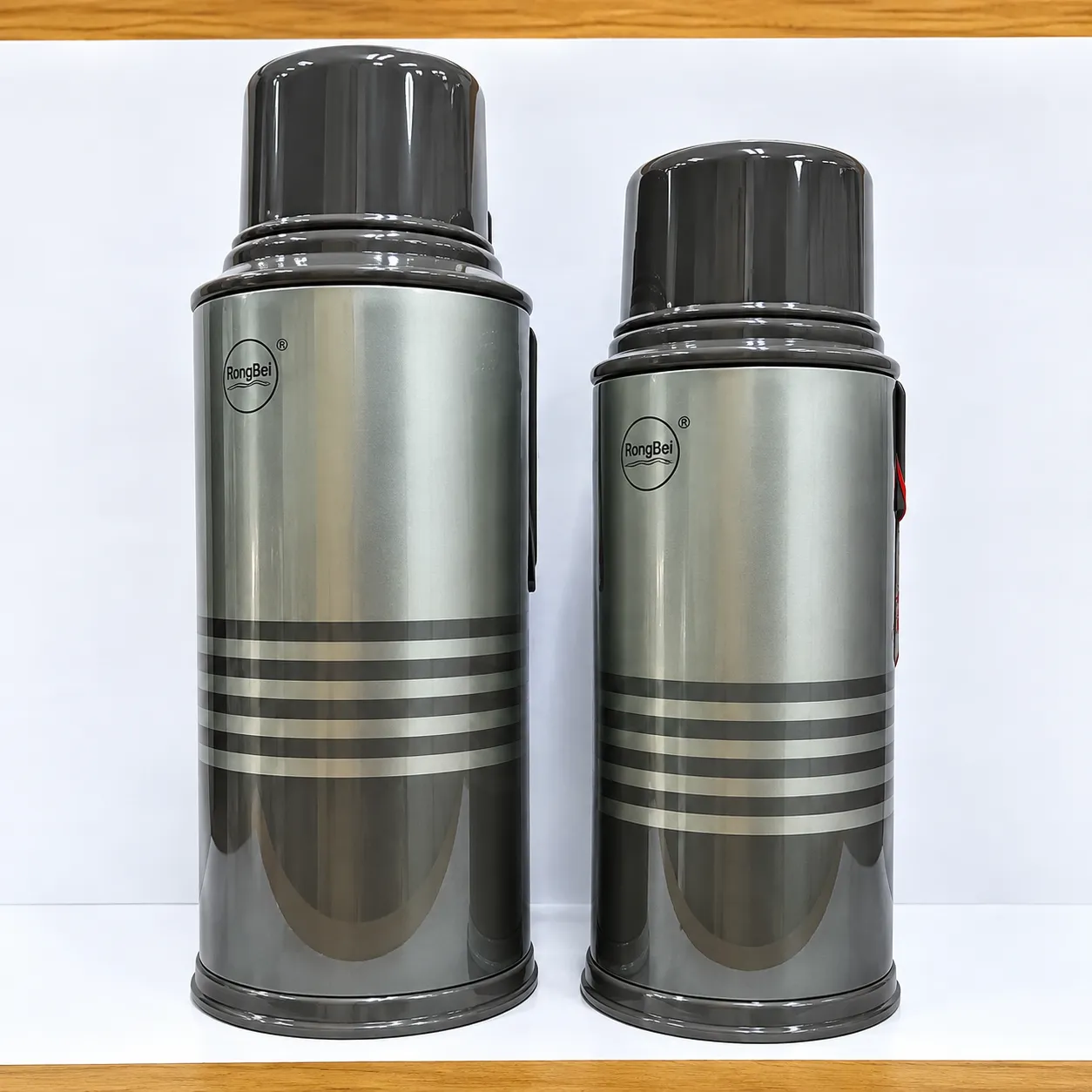 Regal Metal Body Vaccum Flask 1.8